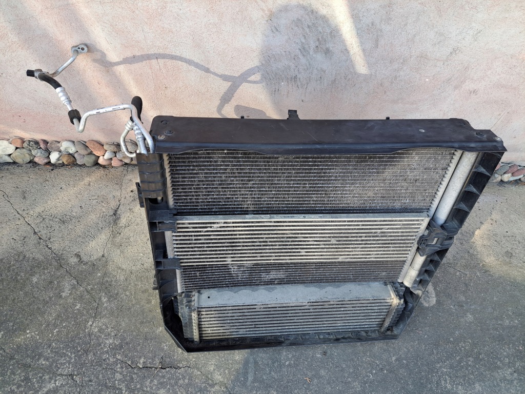 Bmw x5 f15 4.0e n20 гібрид комплект радіатор 7807624 7646751 7634467 Недорого