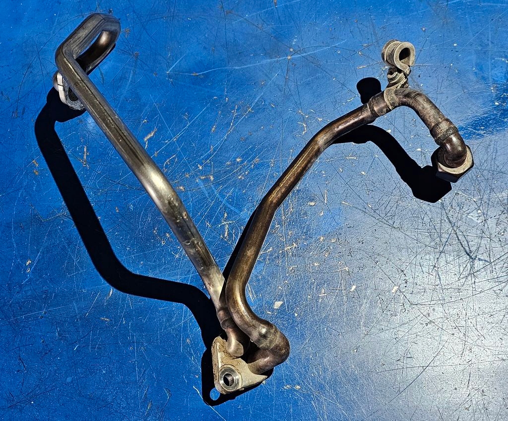 Купить Audi a3 8p клапан egr - труба соединительная 06a131519f