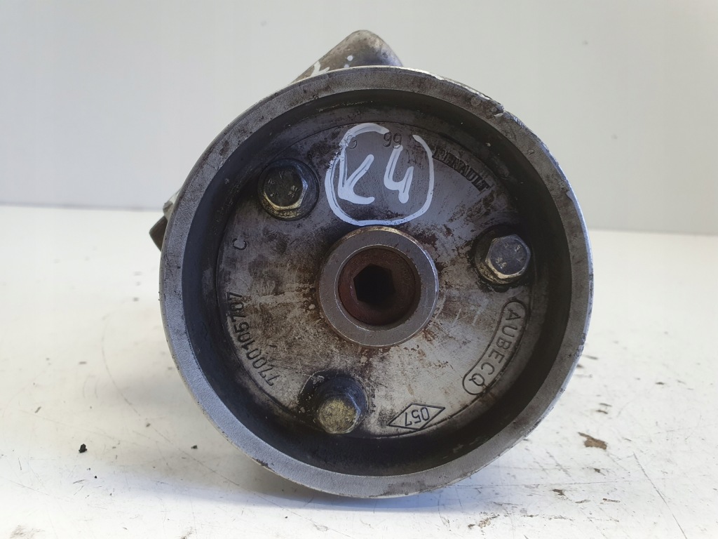 Купить Renault scenic ii 2.0 dci насос усилителя 7700105707