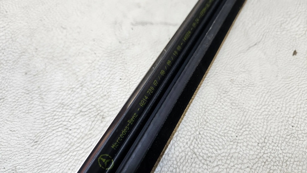 фото №7, Молдинг уплотнитель дверь mercedes e-klasa w214 a214 a2147200800