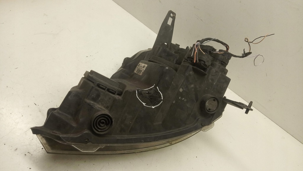 фото №8, Лампа правый перед правая передняя renault modus lift 08-12 8200658387 europa