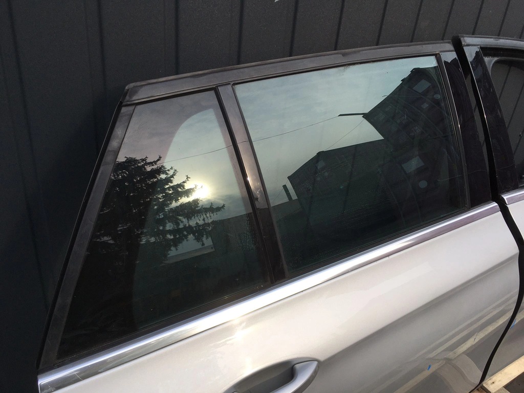 фото №12, Двері права сторона перед задня mercedes w213 kombi 775