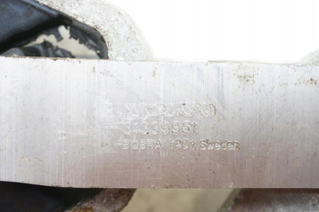 фото №7, Кронштейн подушка коробки volvo xc60 ii t5 b4 31339951