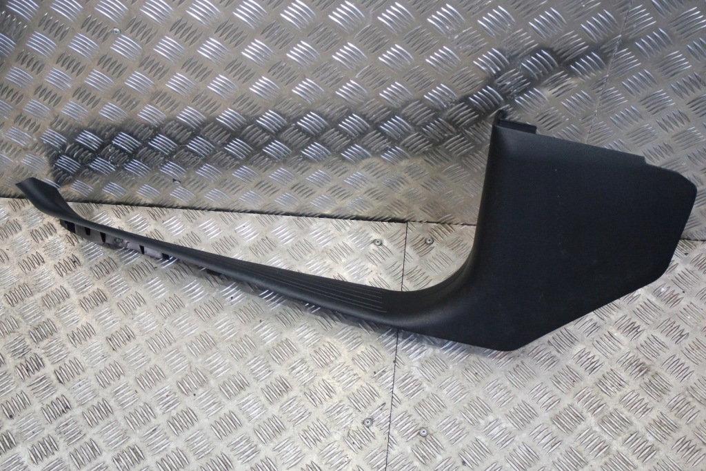 Купити Накладка поріг ліва mercedes a1666800135