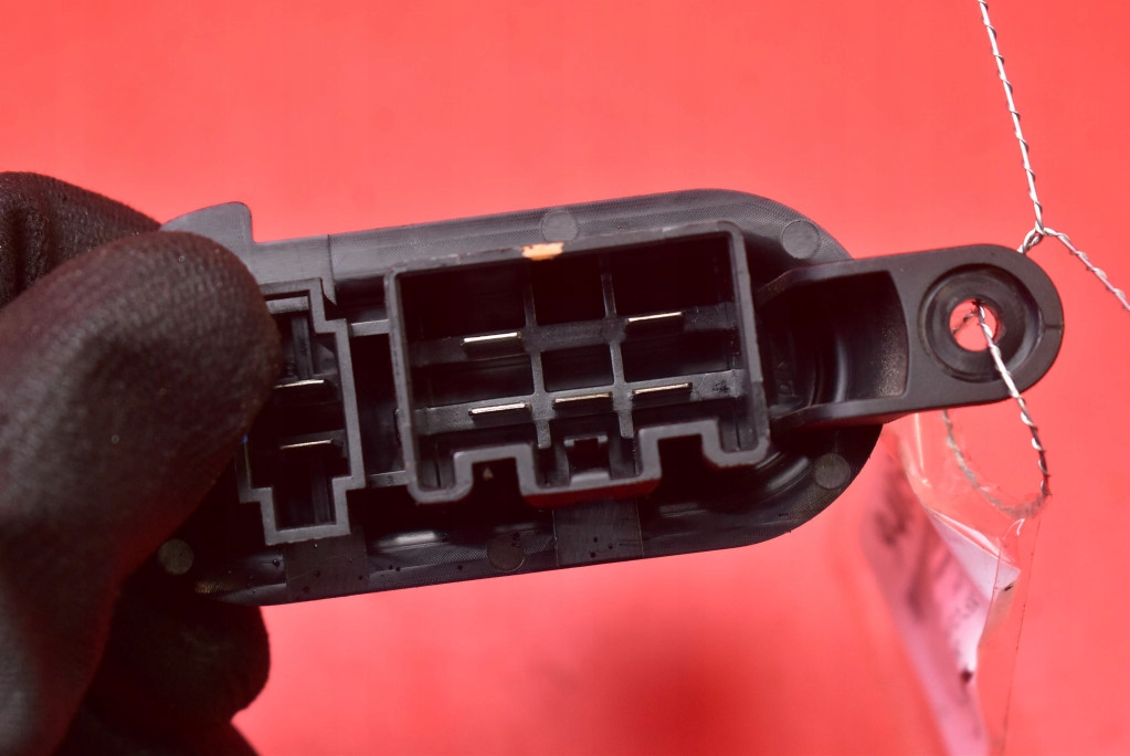 фото №7, Резистор обдув резистор резистор a51004200 dacia dokker 17-21