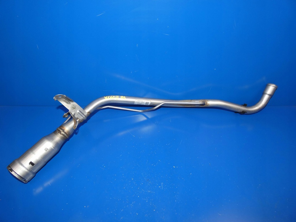 фото №2, Volvo xc60 ii труба заливная горловина топлива