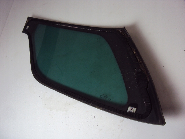 фото №4, Скло правий задня citroen ds3 i 2009 rok