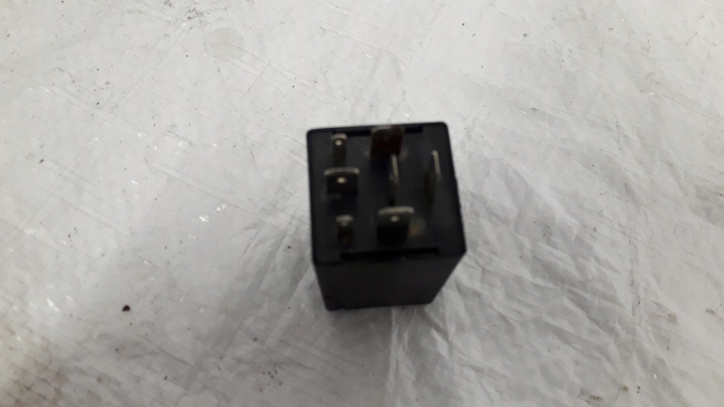 фото №9, Skoda superb i 1 2.5 tdi реле 445 3u0959627