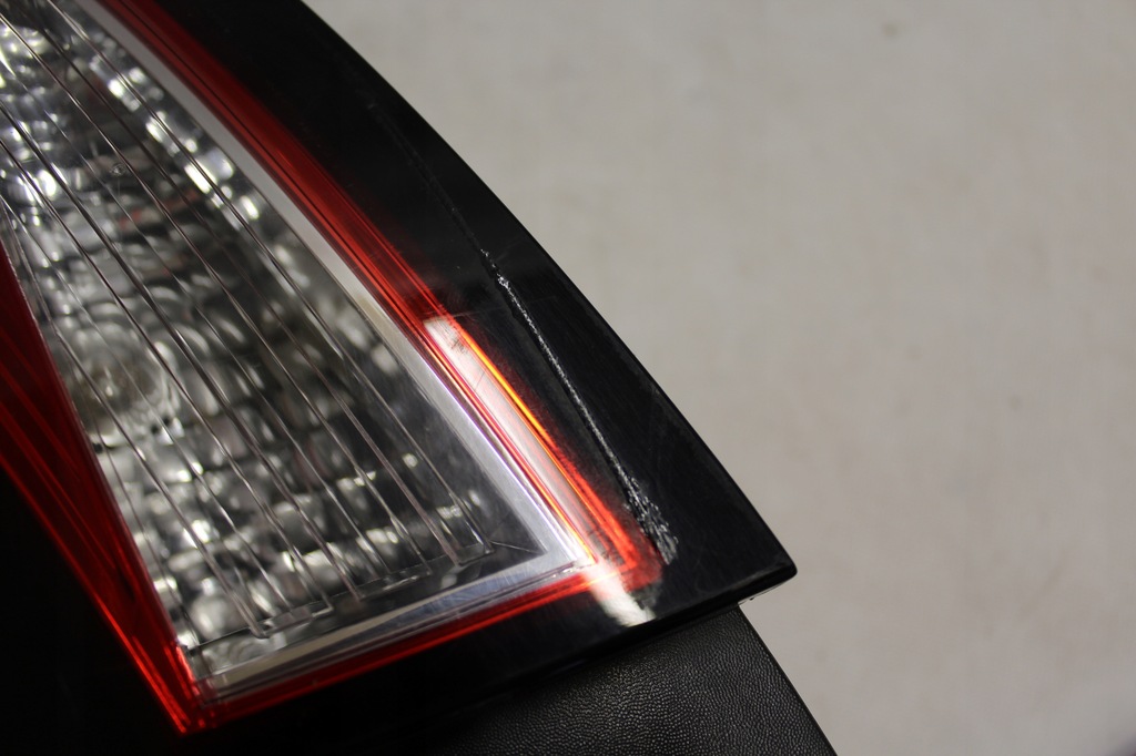 фото №3, Лампа правый задняя renault twingo iii #041