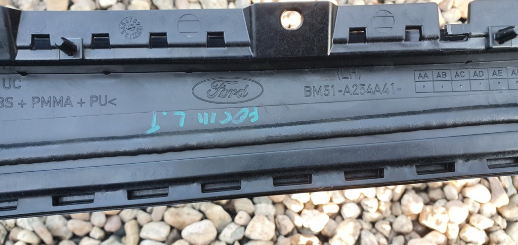 фото №3, Ford focus mk3 молдинг накладка дверь левый задняя