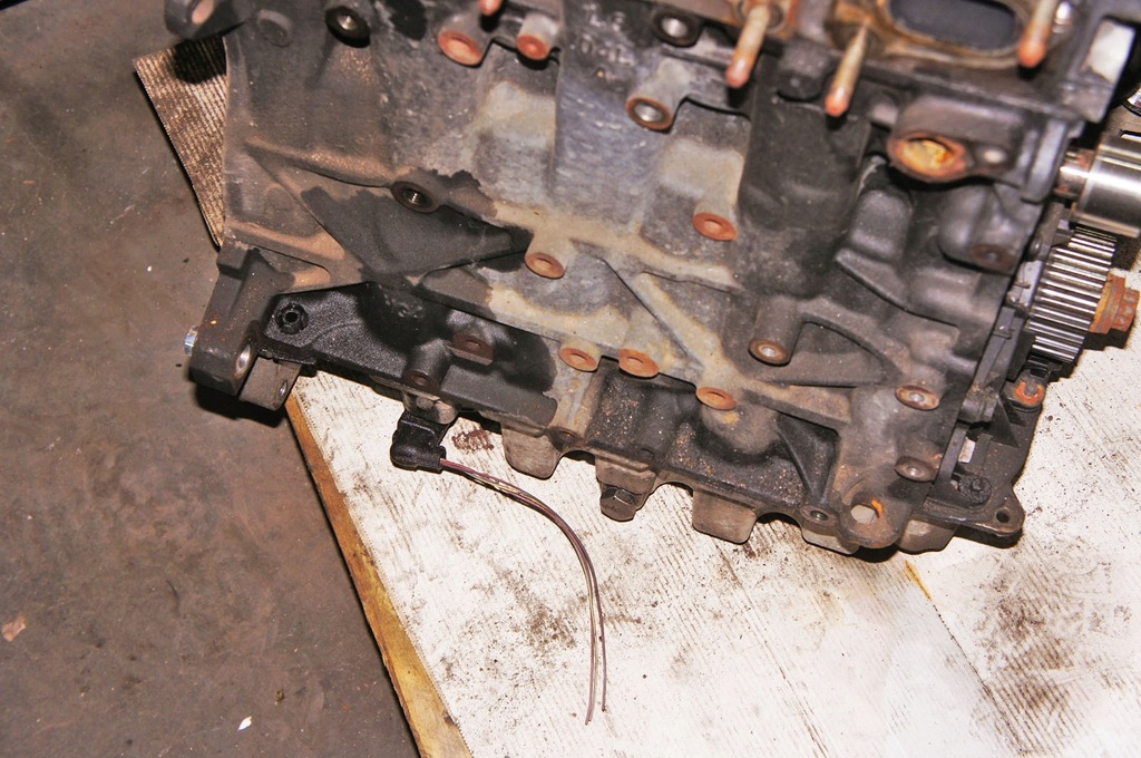 фото №7, Rb335 seat leon iii 5f 1.6d 105km двигун clha 23% vat