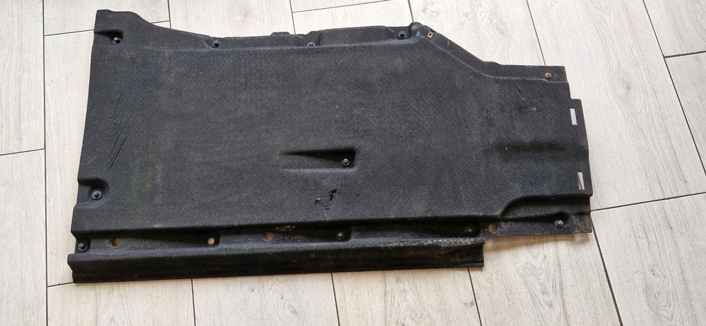 фото №1, Audi a4 b9 защита подвеска левая 8w0825207a