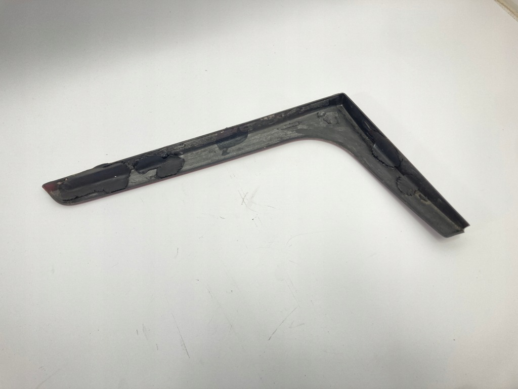 Накладки накладки фари лампа ліва права kamei typ 44132 mercedes w124 Ціна