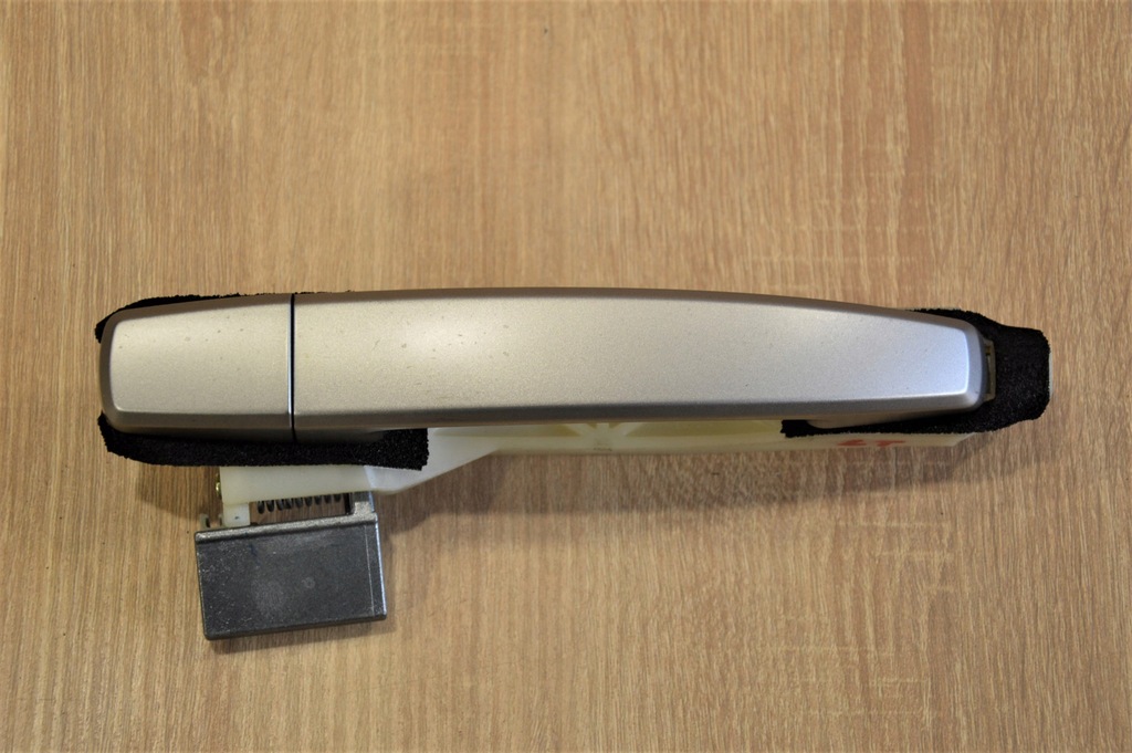 фото №1, Ручка наружная левый задняя captiva серо-серебристый