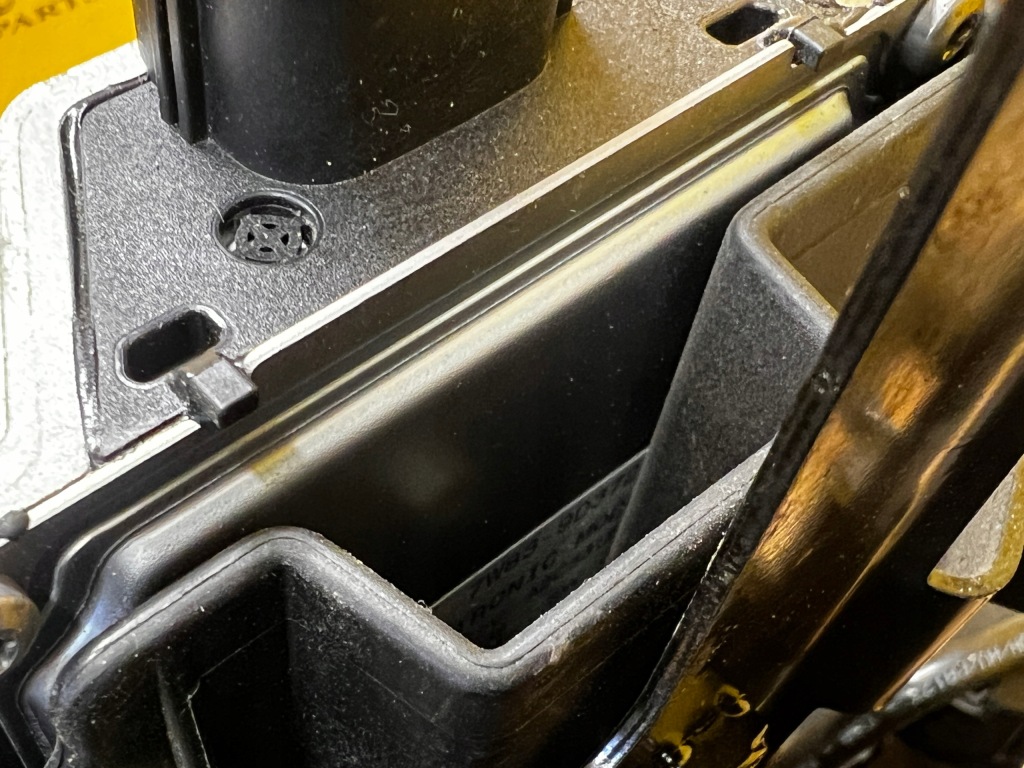 Фильтр угольный par топлива блок управления насоса jaguar f-type x152 3.0 v6 sc s/c Киев