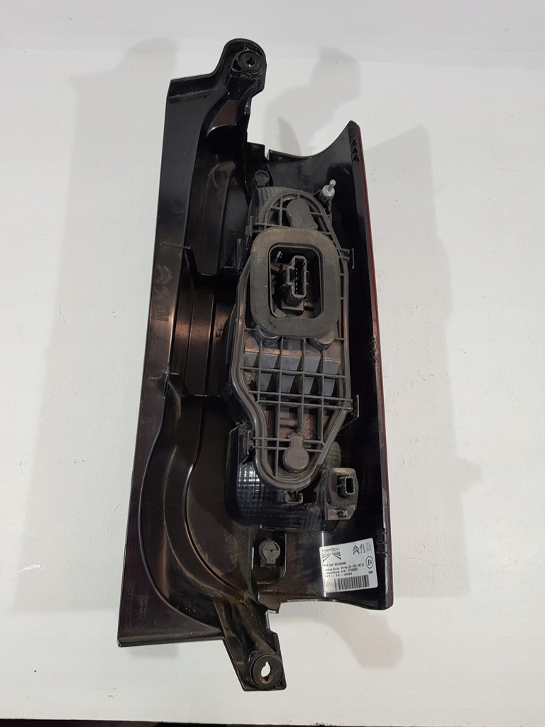 фото №7, Лампа левая левый задняя 9819235880 opel combo e berlingo iv rifter 21r 1.5d eu