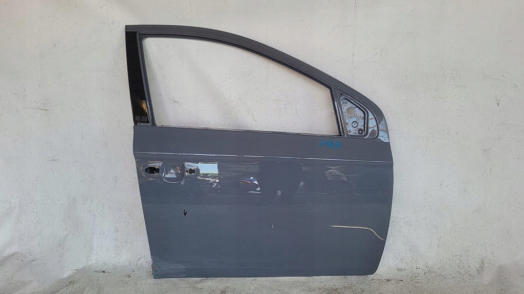 фото №2, Hyundai i20 i 1 08-15 дверь перед передние правое