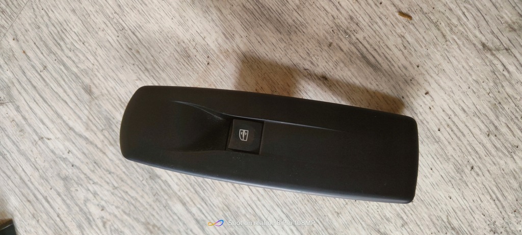 фото №1, Перемикач вікон правий перед renault laguna 3 iii 809600750r