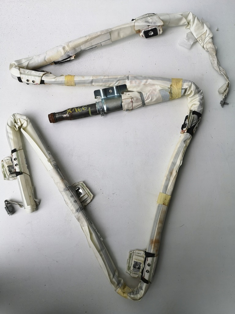 фото №1, Mercedes gl w166 gls x166 шторка безпеки права orginał 166860100