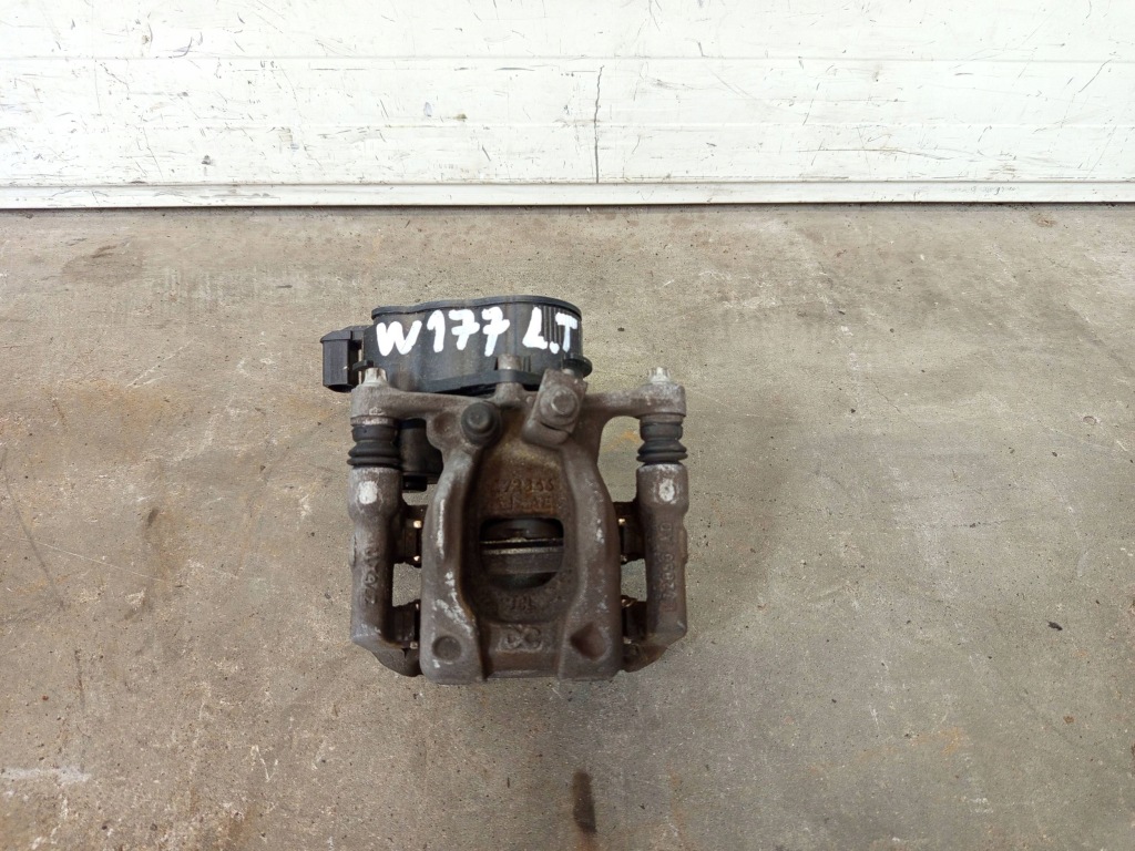 фото №1, Mercedes a w177 суппорт тормозной левый задняя kompletny