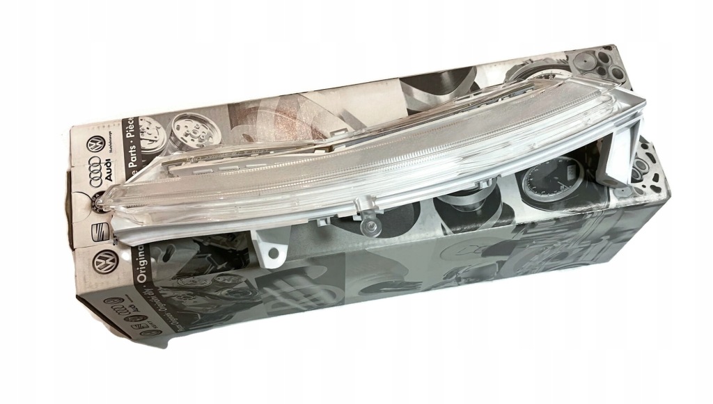 фото №1, Левый поворотник seat cupra leon iv 5fa949101a