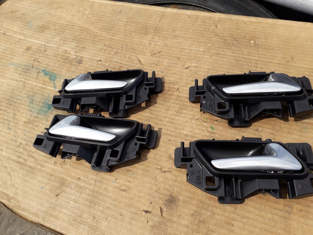 фото №1, Ручка внутренняя peugeot 208 2008 ii 19-