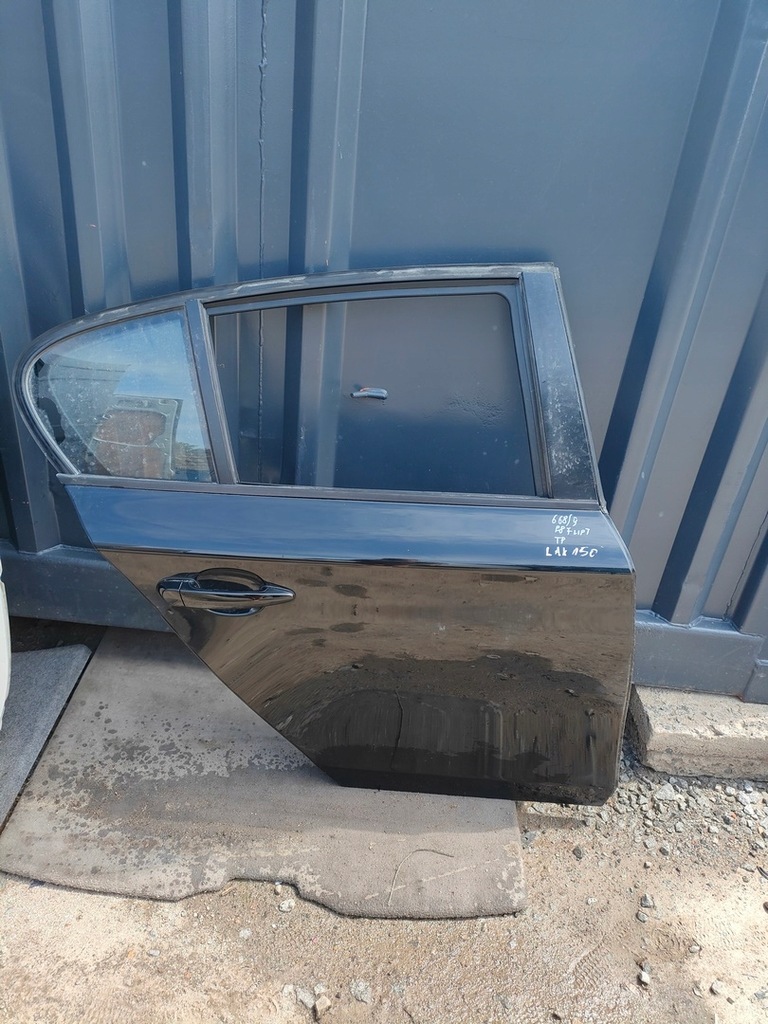 фото №1, Bmw e87 дверь правый задняя schwarz 2