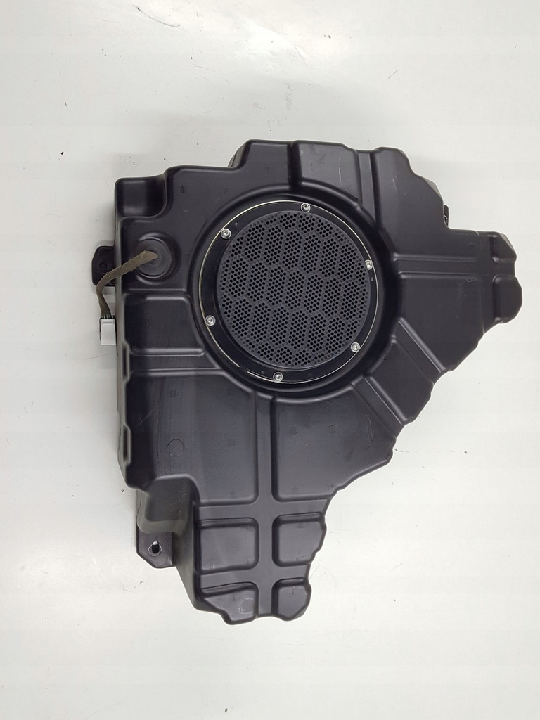 фото №1, Jeep grand cherokee wk2 сабвуфер 2015r