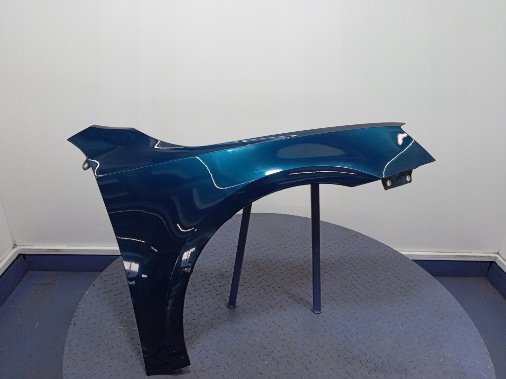 фото №1, Octavia iii 13- крила перед правий передній lw5q