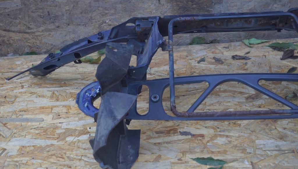 Bmw z3 ремінь передній підсилювач ż290 в Україні