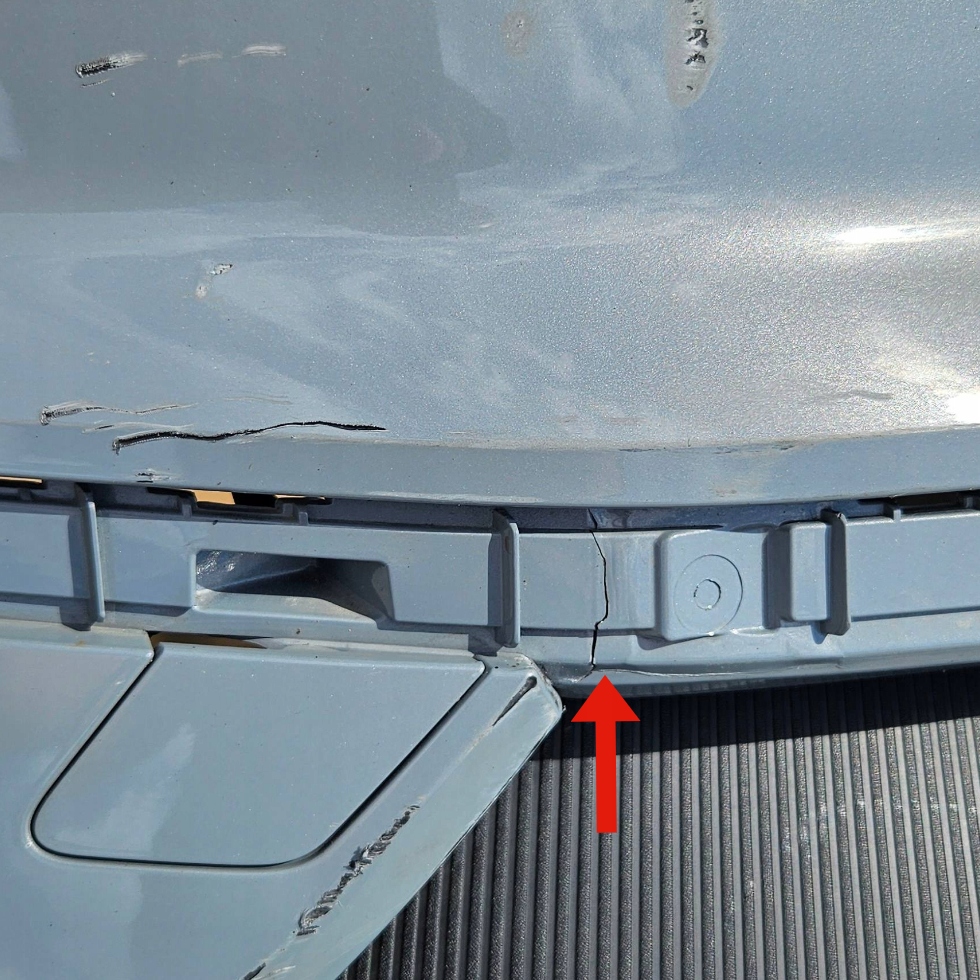 фото №11, Volvo ex30 2025 бампер передній