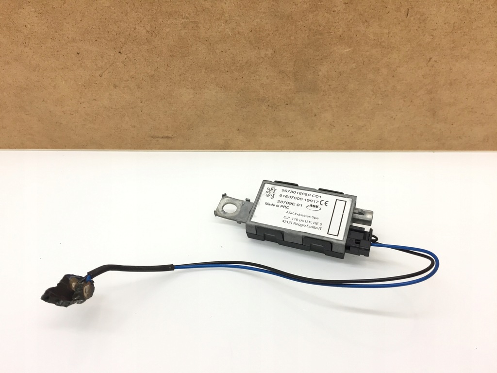 фото №1, Peugeot 2008 ii модуль усилитель антенны