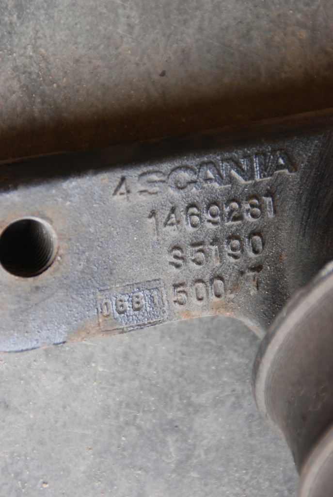 фото №3, Scania r p кронштейн двигуна подушка