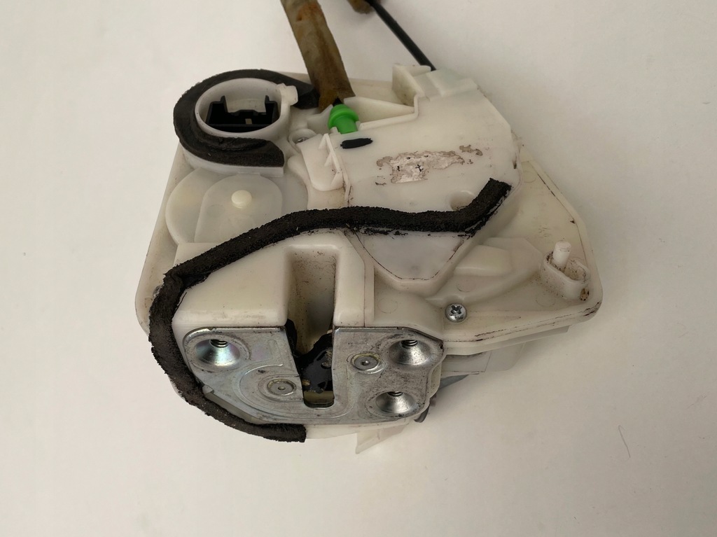 фото №4, Замок дверь mazda 3 левый задняя