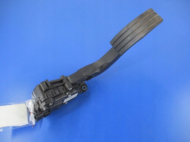 фото №1, Twingo ii педаль потенциометр газа 8200426241d