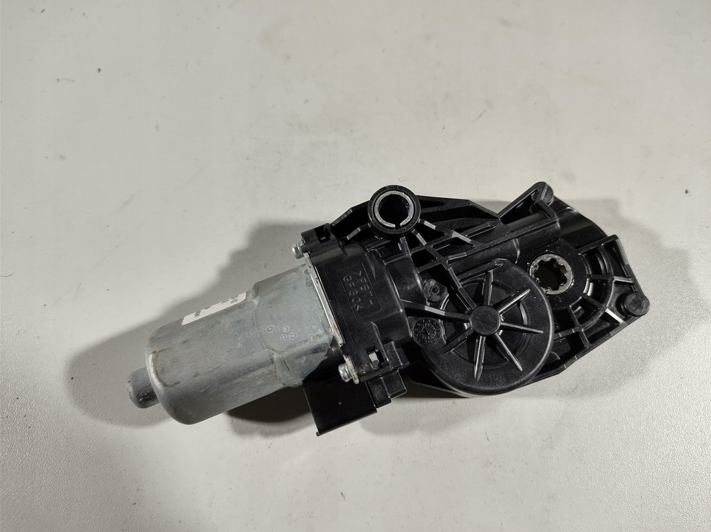 фото №12, Infiniti q50 13- моторчик сидіння