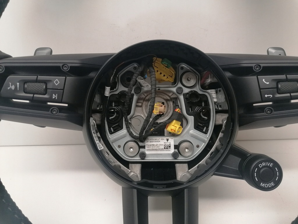 фото №6, Porsche 911 992 повітропровід шкіряний оригінал