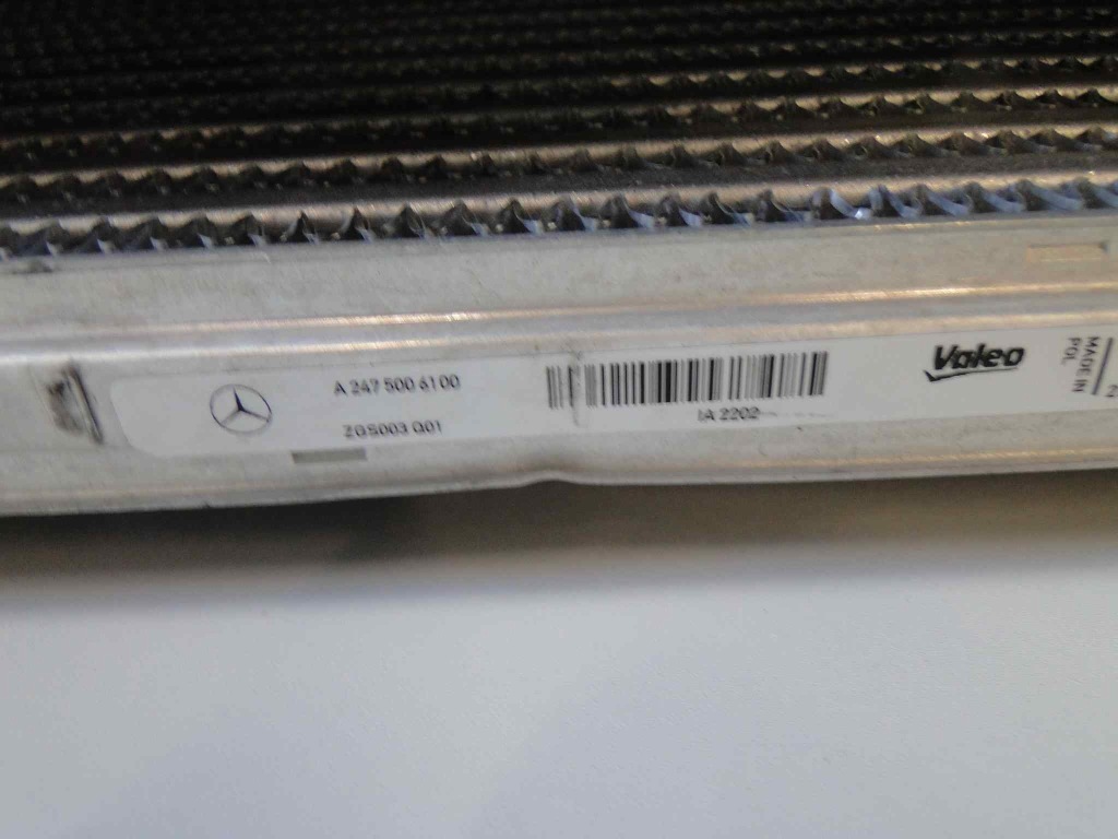 Mercedes cla 118 радиатор воды интеркулер комплект Доставка