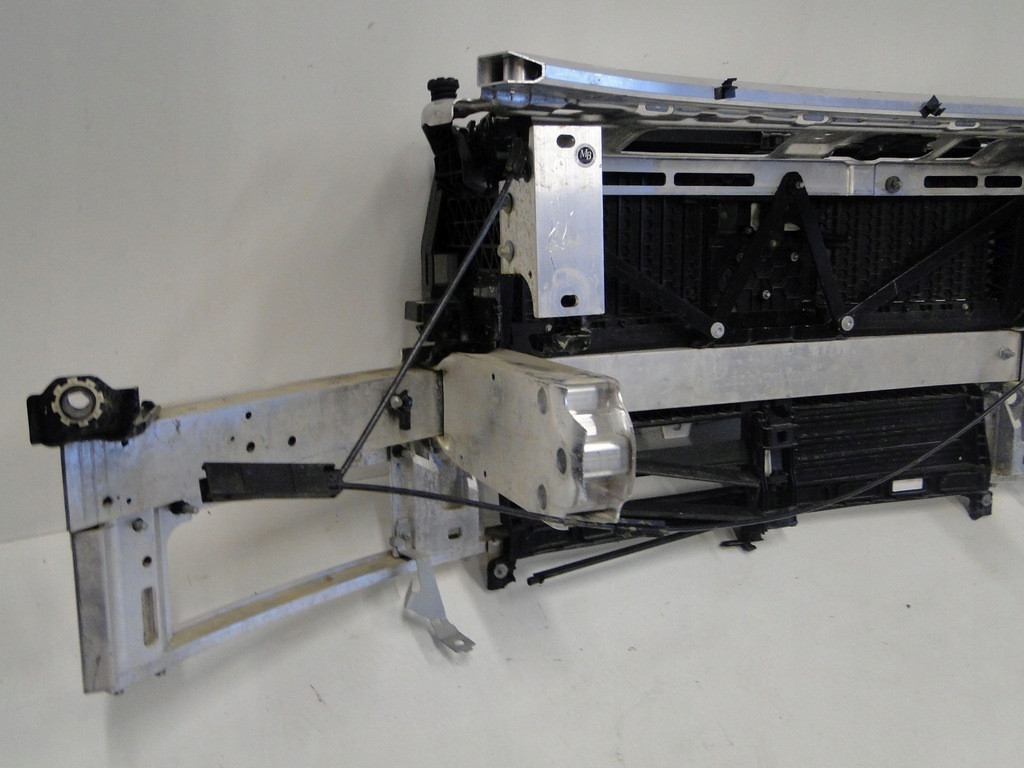 фото №13, Mercedes e w214 s214 214 pas передній підсилювач балка зона amg europa