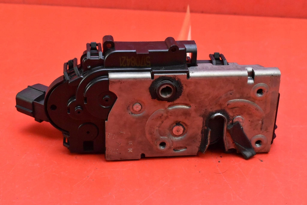 Замок двері лівий перед передній eu 51708421 fiat idea 1 i 03-20 в Україні