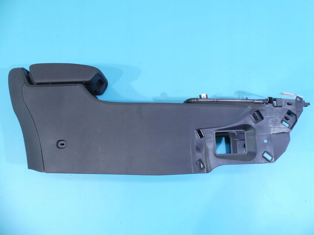 фото №8, Подлокотник кожа opel astra iv j hb europa