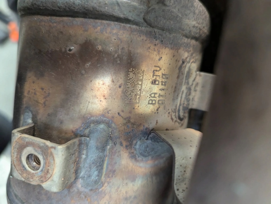 фото №7, Toyota corolla e210 e21 2018-2024 1.8 h фильтр катализатор 0t140