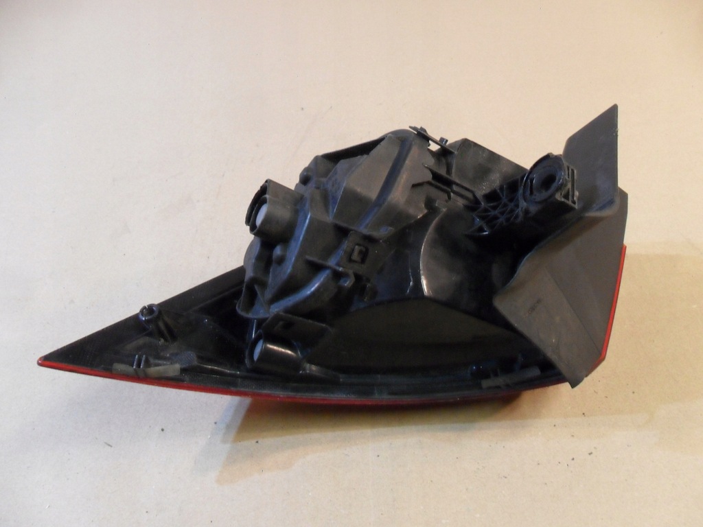 фото №13, Лампа задня ліва seat leon 3 5f 5f9945095