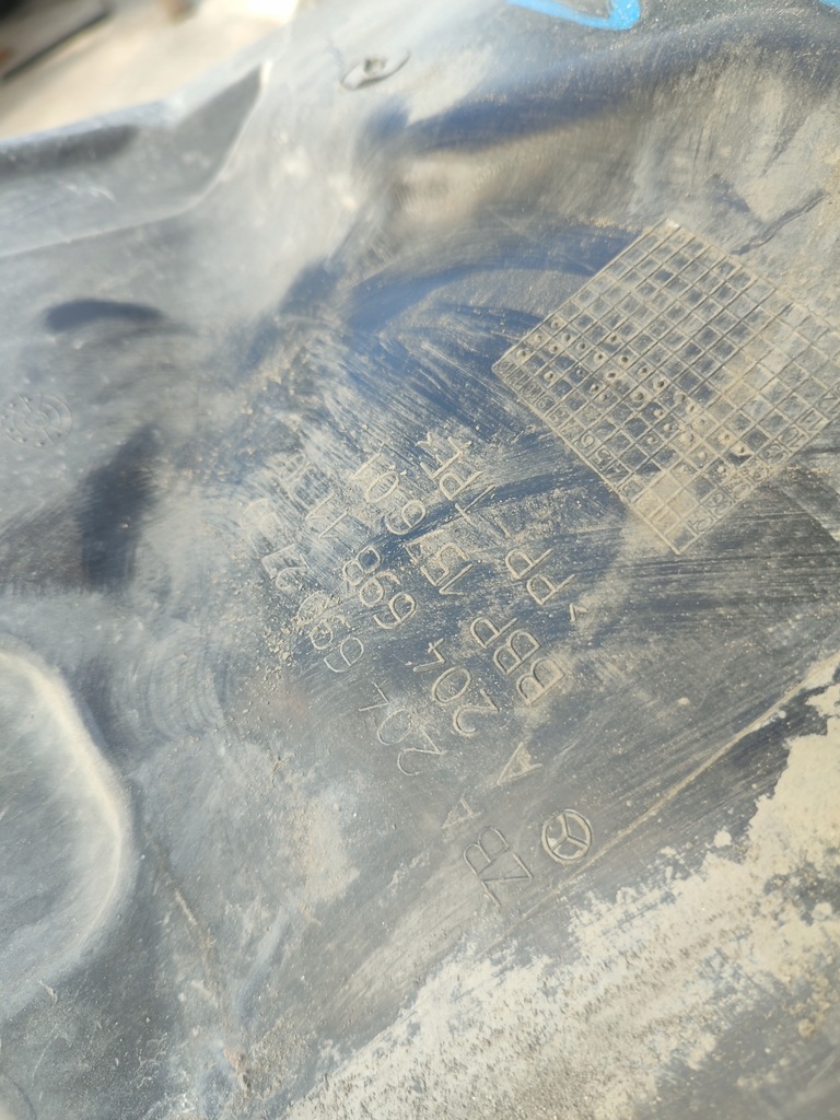 фото №14, Подкрылок перед передние левая mercedes w204 07- a2046981330 a2046981130