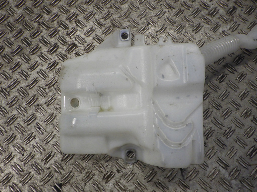 Ford c max mk2 бак омывателя av61-17b613-a Недорого