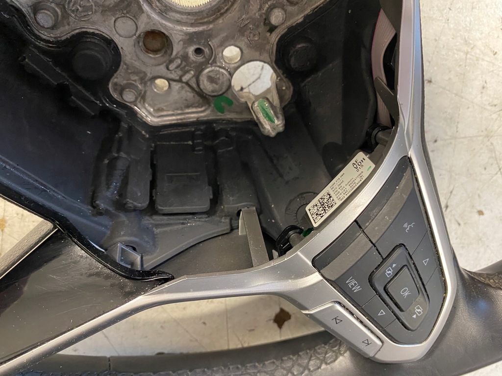 фото №10, Vw t-roc воздуховод кожа мультифункция 2gm419089af