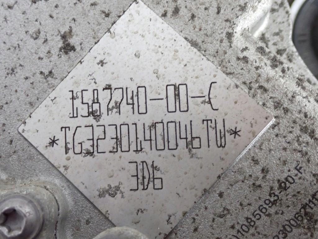 Двигатель привод электрический задний  4x4 awd 3d6 tesla model y 462km 22r fv с Разборки