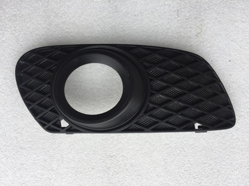 Купить Mercedes ml w164 решётка заглушка противотуманной фары