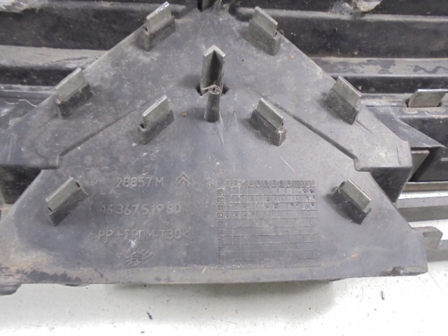 фото №8, Citroen c5 i решётка радиатора решётка радиатора dc 01-04 5d ph1 9636751980