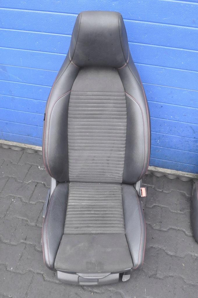 фото №11, Mercedes cla x117 kombi сидіння заднє сидіння напівшкіра